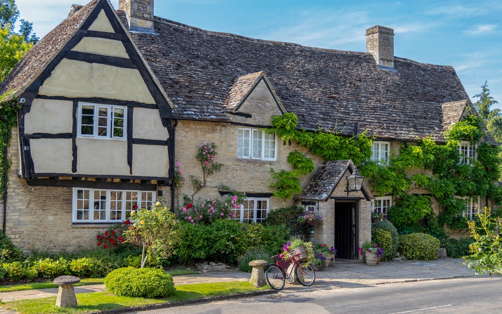 Pubs for Sale Near Me | Browse Freehold & Leasehold Pubs UK | Christie & Co